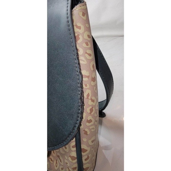 Loungefly Disney Mickey, Pluto & Leopard Crossbody Purse Bag Green Tan - Picture 9 of 13